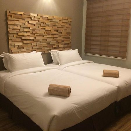 Wan'S Beach Guest House Dungun Extérieur photo