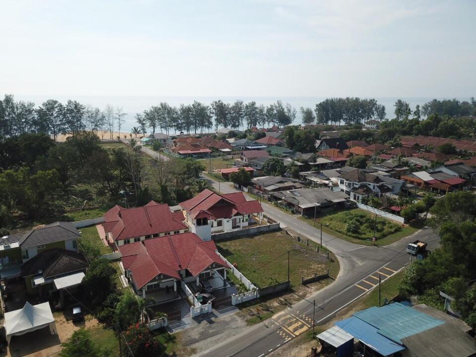 Wan'S Beach Guest House Dungun Extérieur photo
