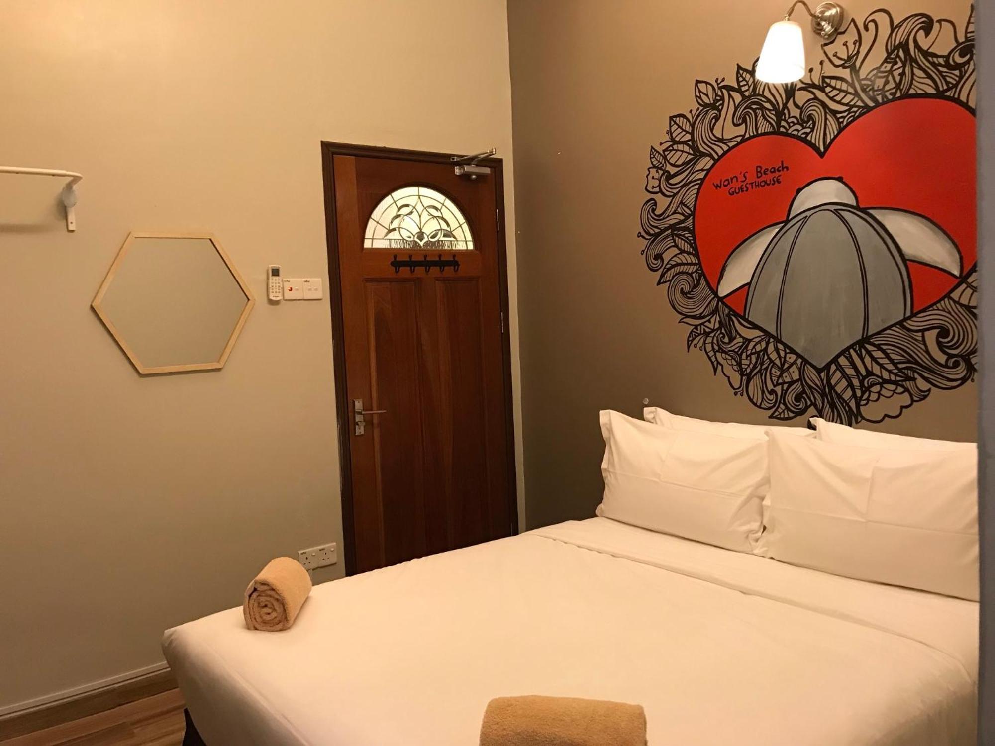 Wan'S Beach Guest House Dungun Extérieur photo